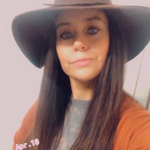 Meet your Posher, Nancy